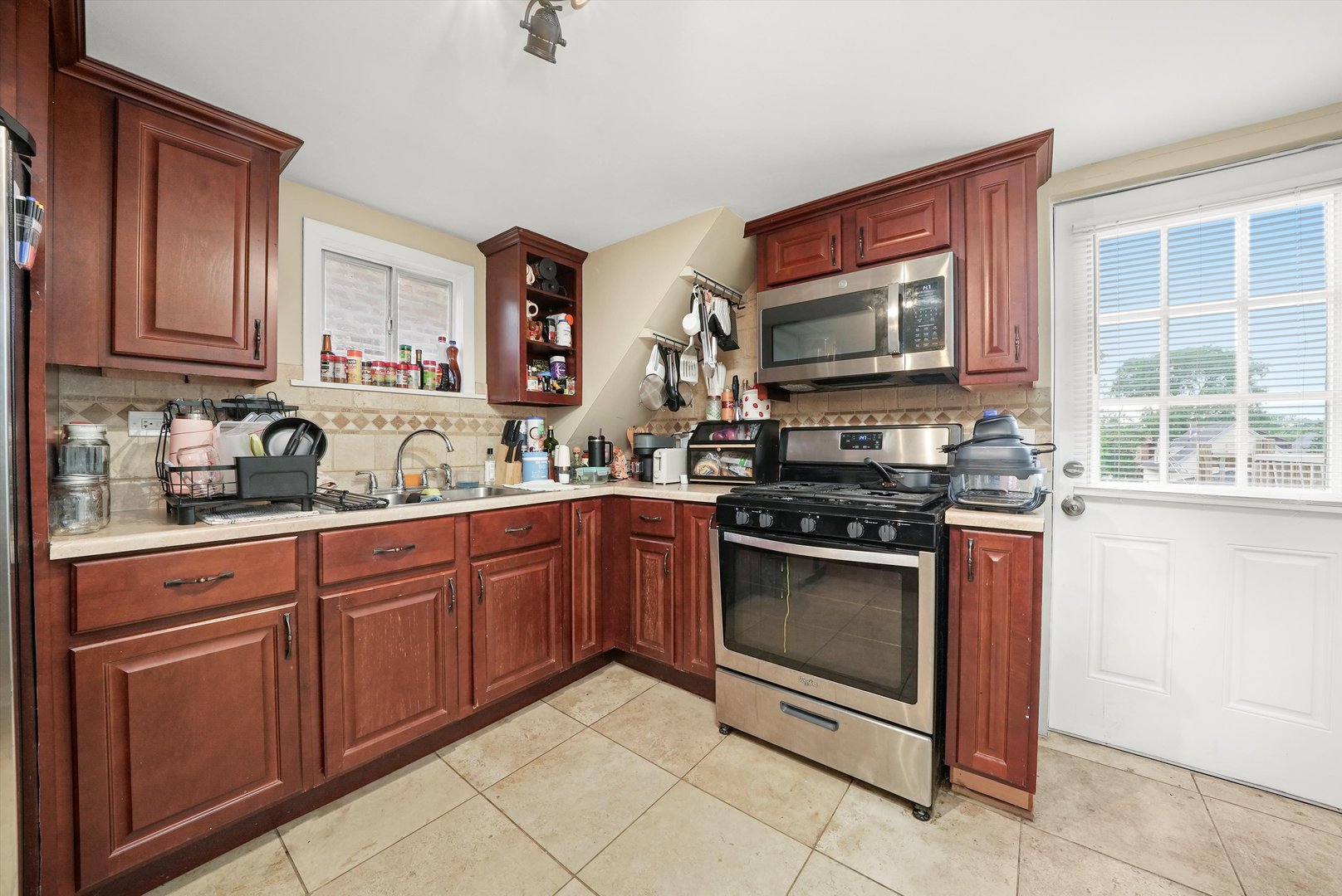 4614 N Springfield Avenue, Chicago, IL 60625