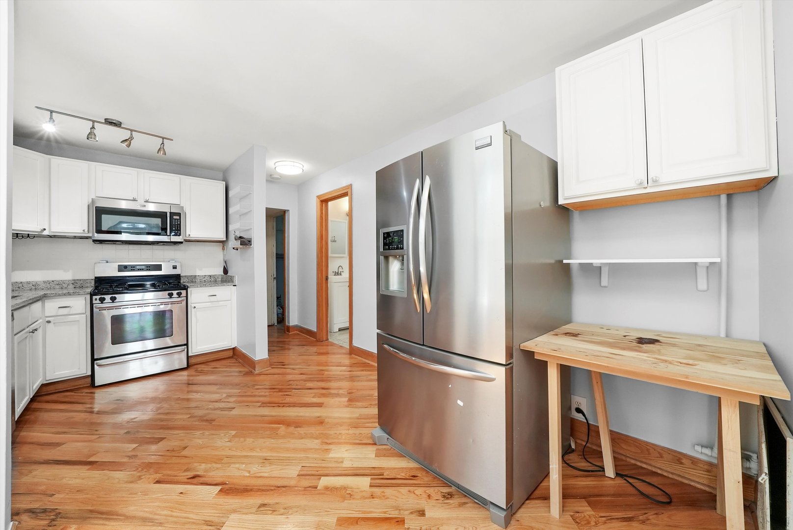 4614 N Springfield Avenue, Chicago, IL 60625