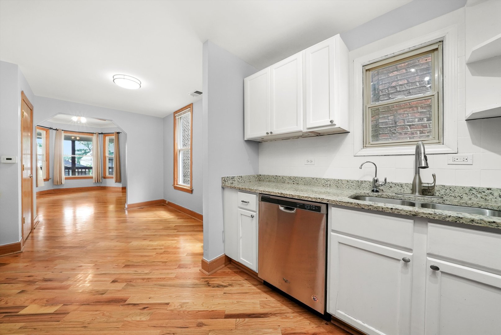4614 N Springfield Avenue, Chicago, IL 60625