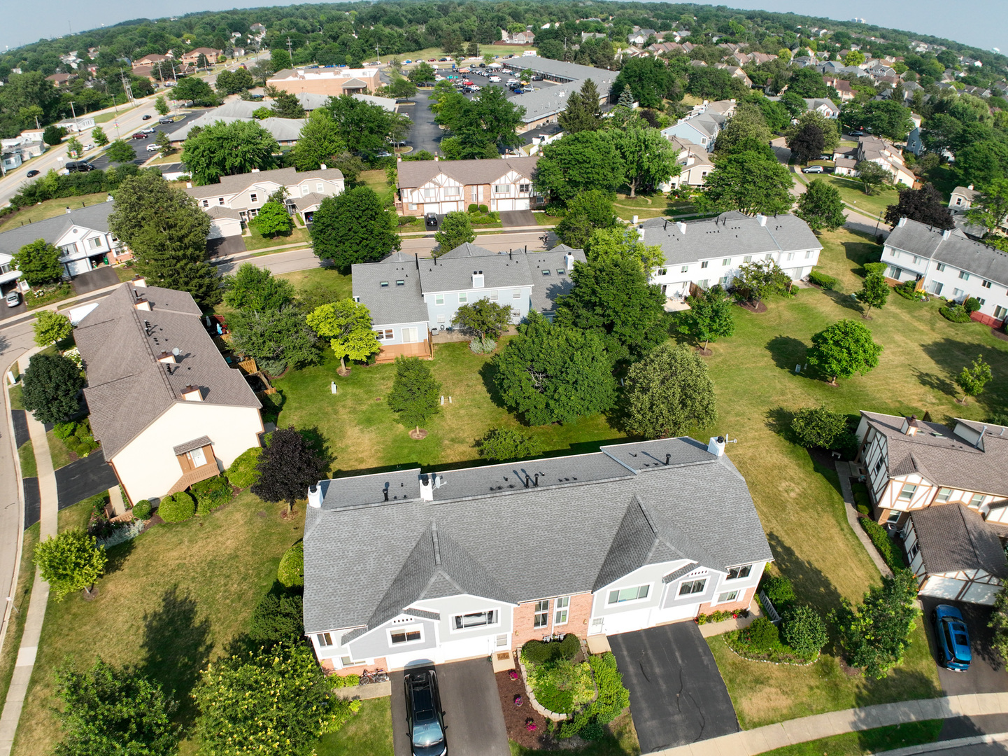 0n711 Bedford Lane, Winfield, IL 60190