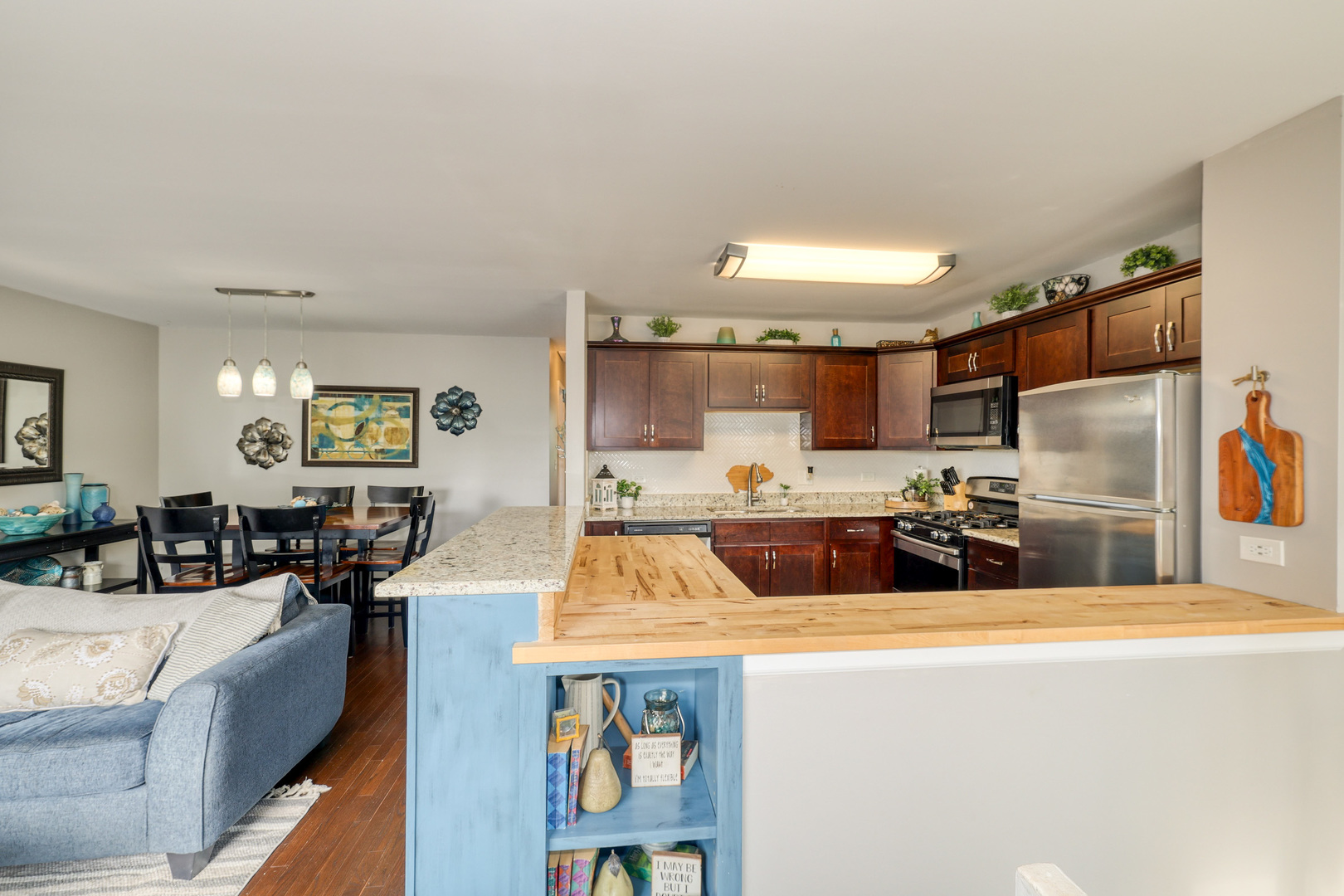 0n711 Bedford Lane, Winfield, IL 60190