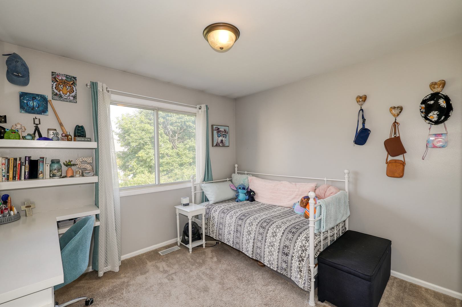 0n711 Bedford Lane, Winfield, IL 60190