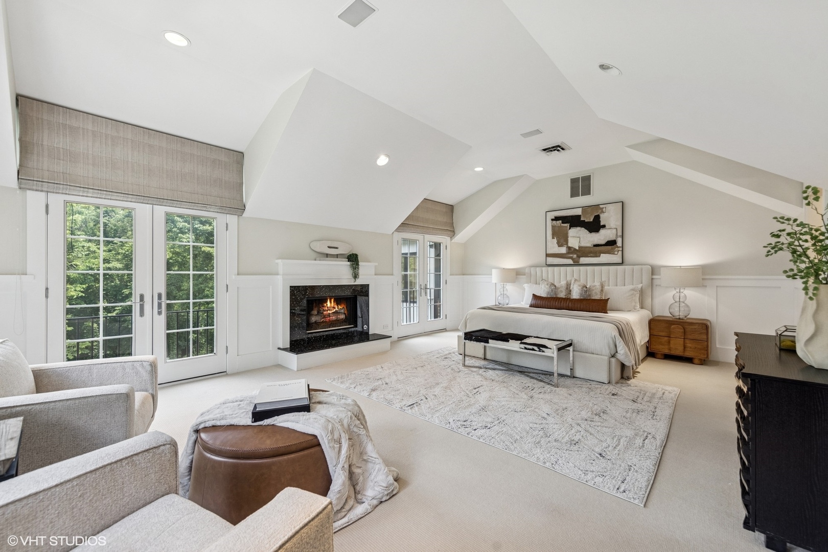 1030 CRESCENT Boulevard, Glen Ellyn, IL 60137
