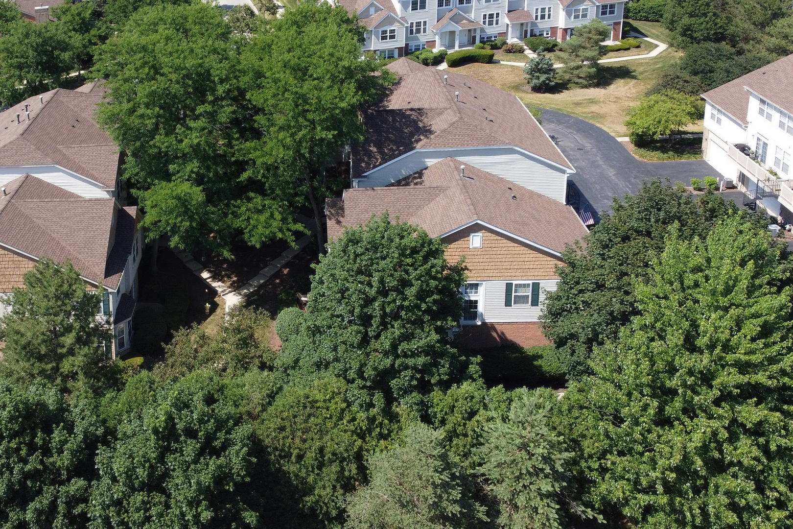 1290 Georgetown Way, Vernon Hills, IL 60061