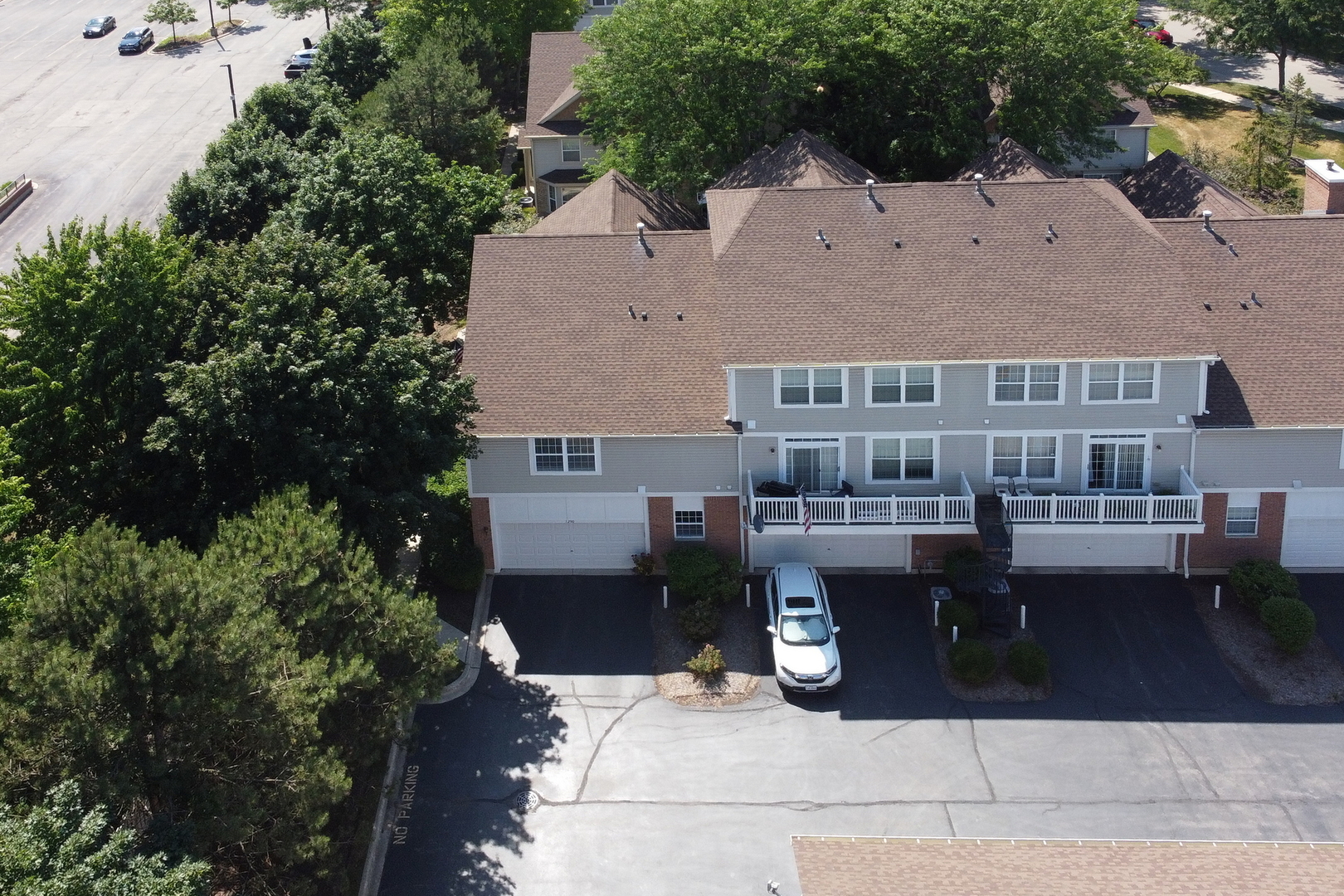 1290 Georgetown Way, Vernon Hills, IL 60061
