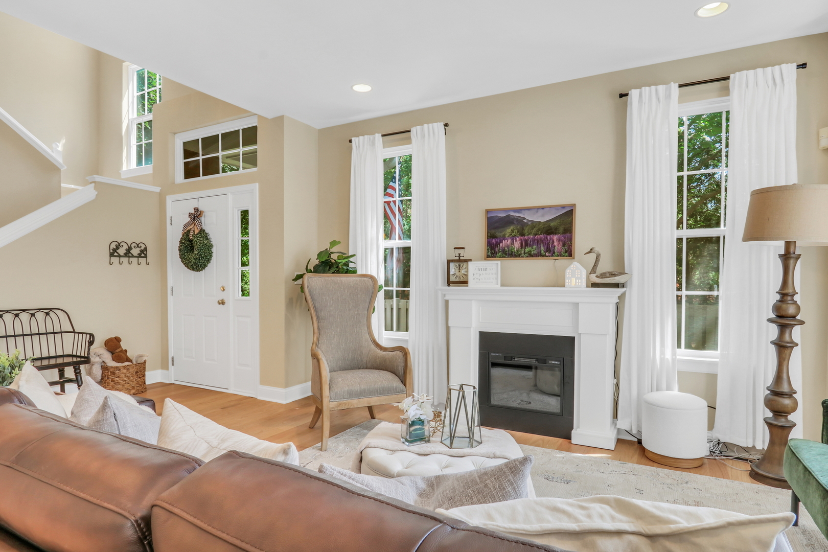1290 Georgetown Way, Vernon Hills, IL 60061