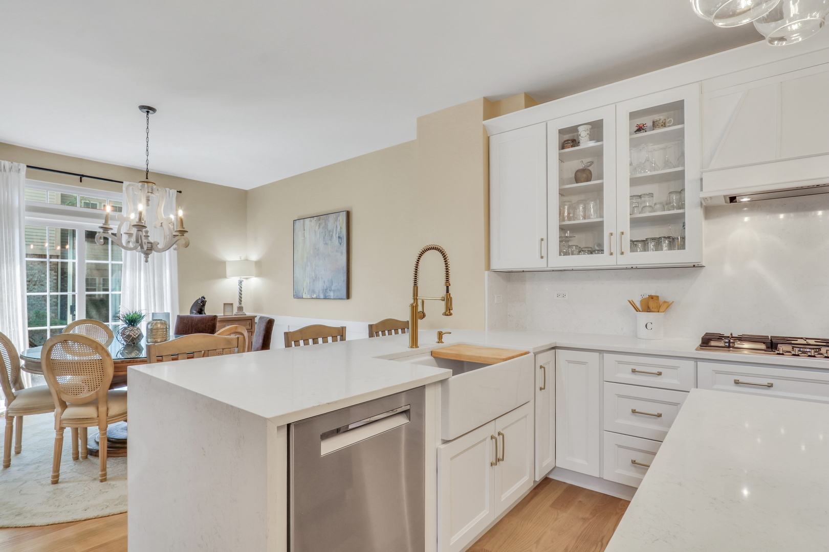 1290 Georgetown Way, Vernon Hills, IL 60061