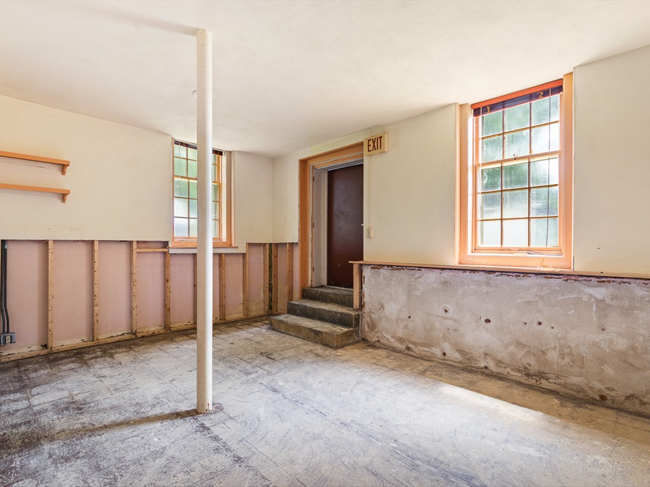 429 W Stephenson Street, Freeport, IL 61032