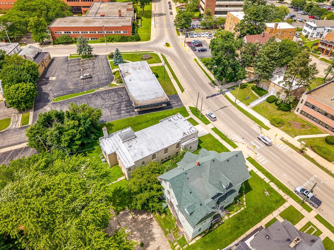 429 W Stephenson Street, Freeport, IL 61032