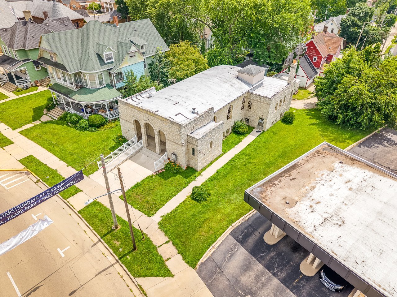 429 W Stephenson Street, Freeport, IL 61032