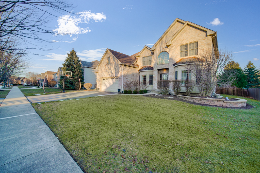 12929 Alpine Way, Plainfield, IL 60585