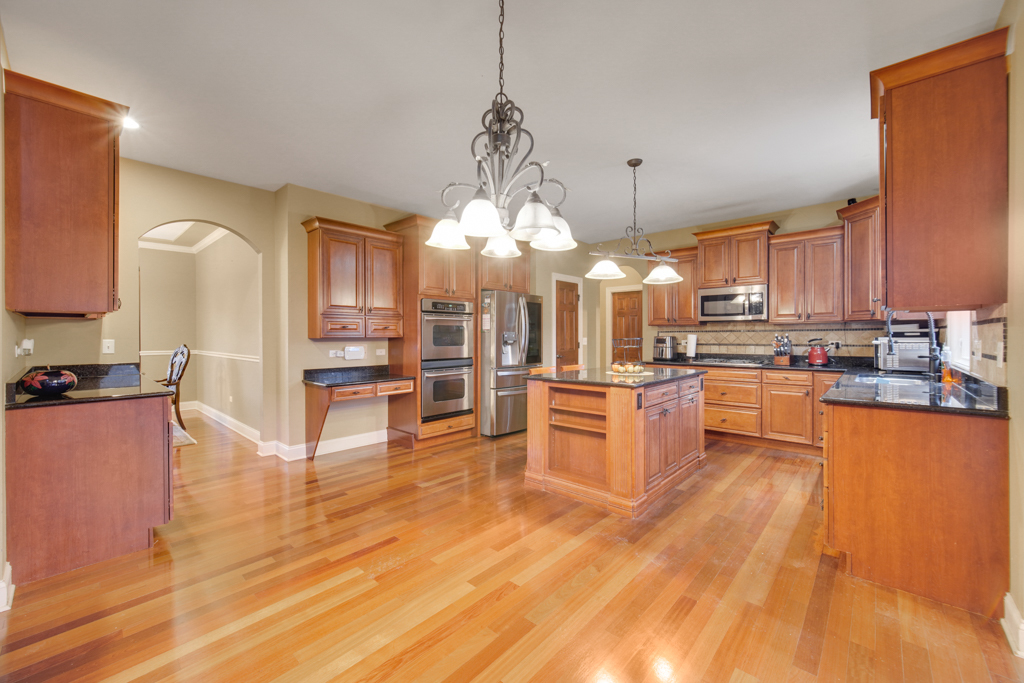 12929 Alpine Way, Plainfield, IL 60585