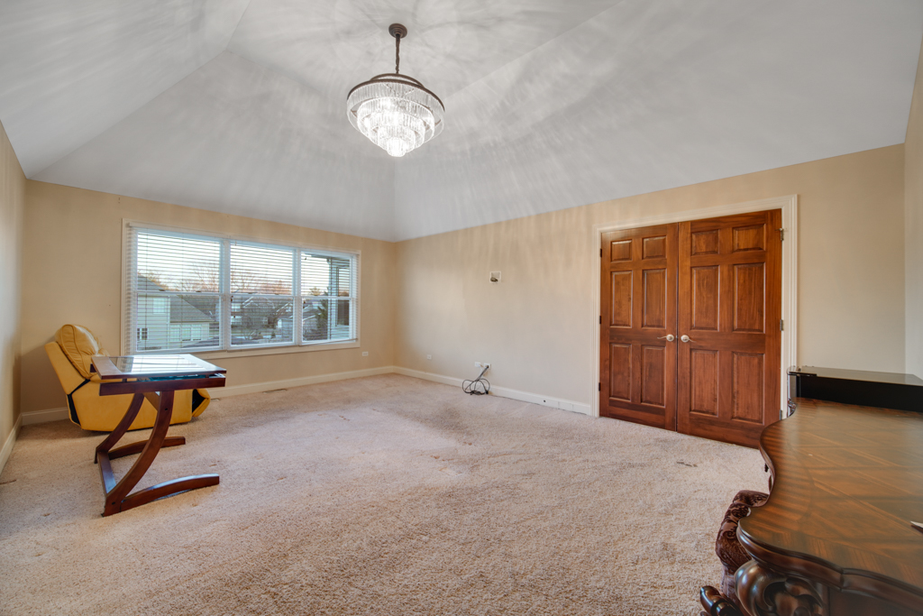12929 Alpine Way, Plainfield, IL 60585