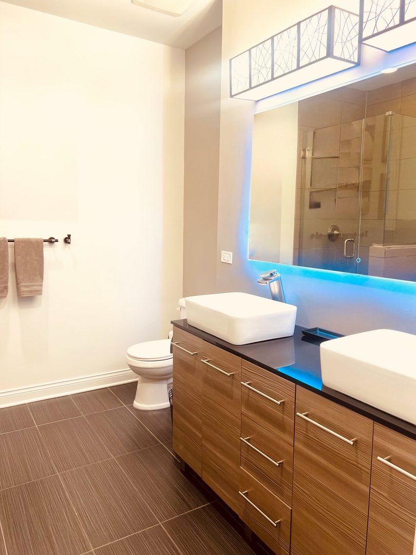4931 S Prairie Avenue #2, Chicago, IL 60615