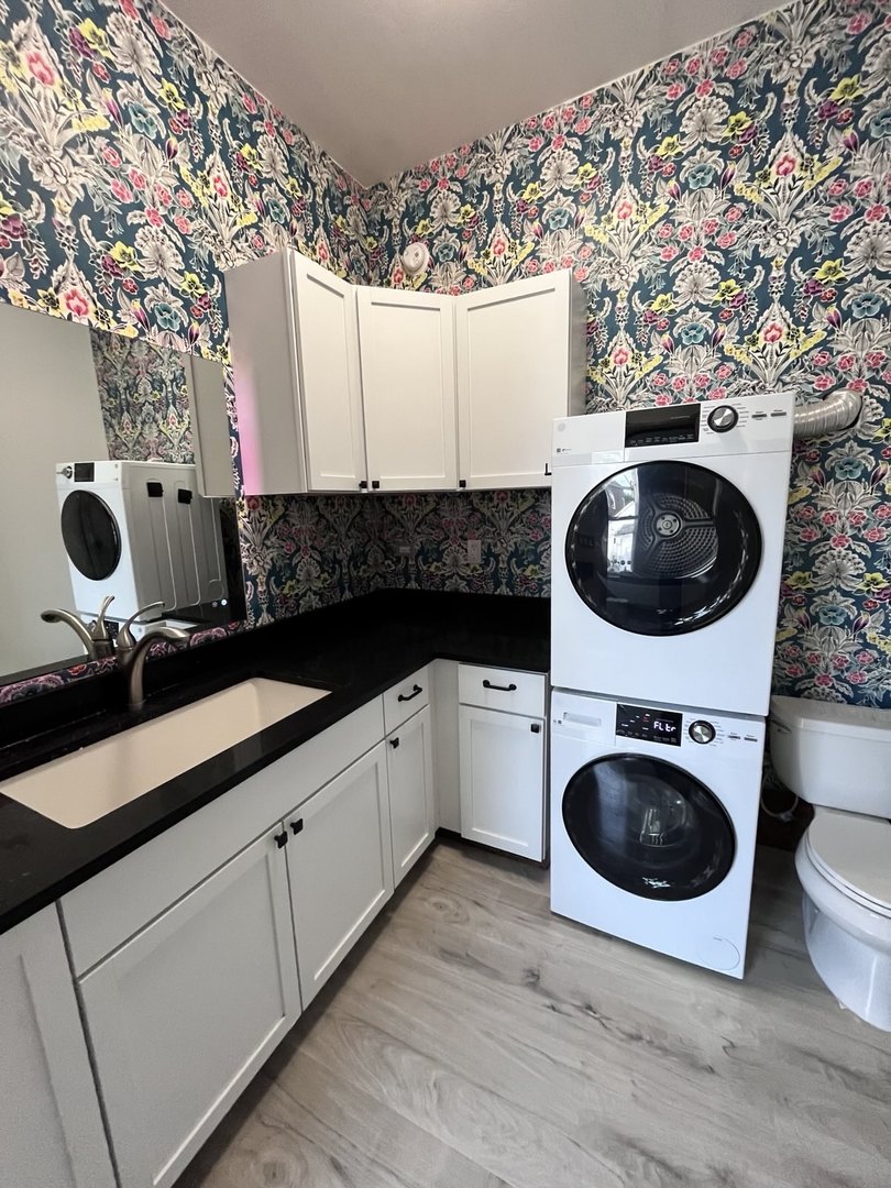 1413 W 16th Street, Chicago, IL 60608