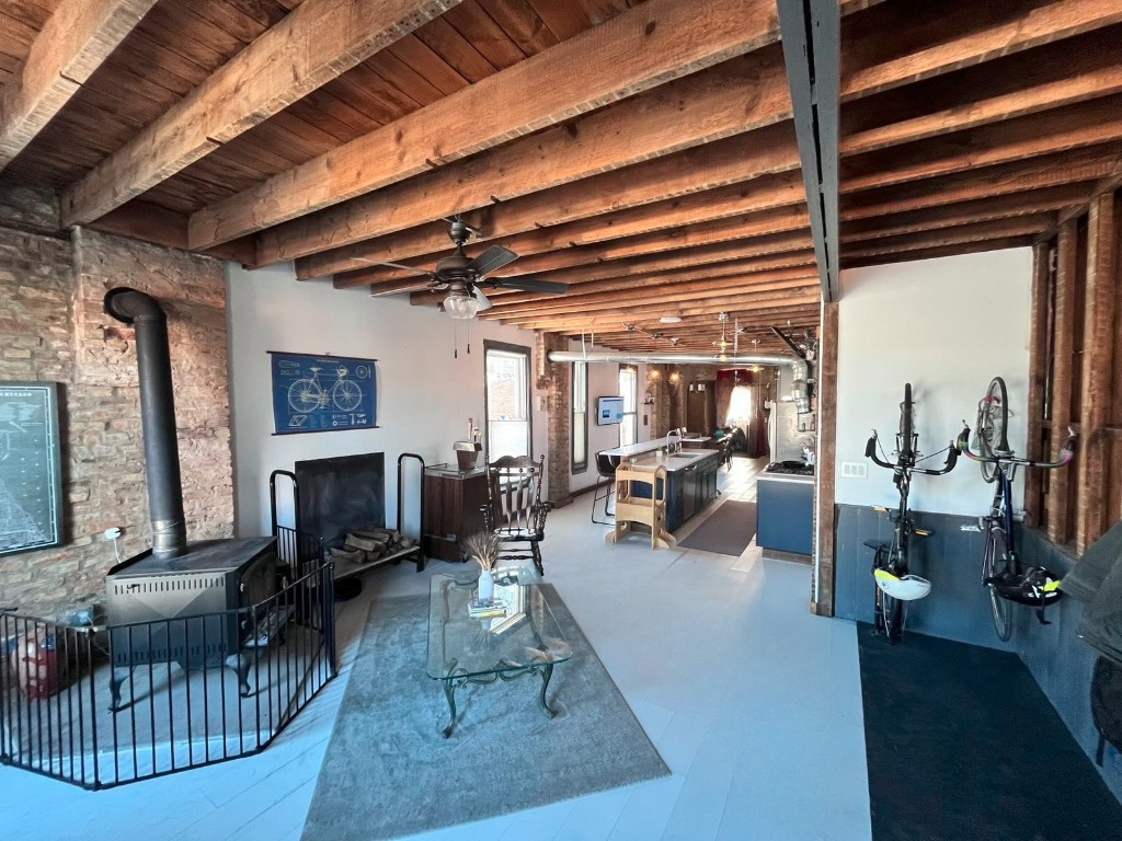 1413 W 16th Street, Chicago, IL 60608