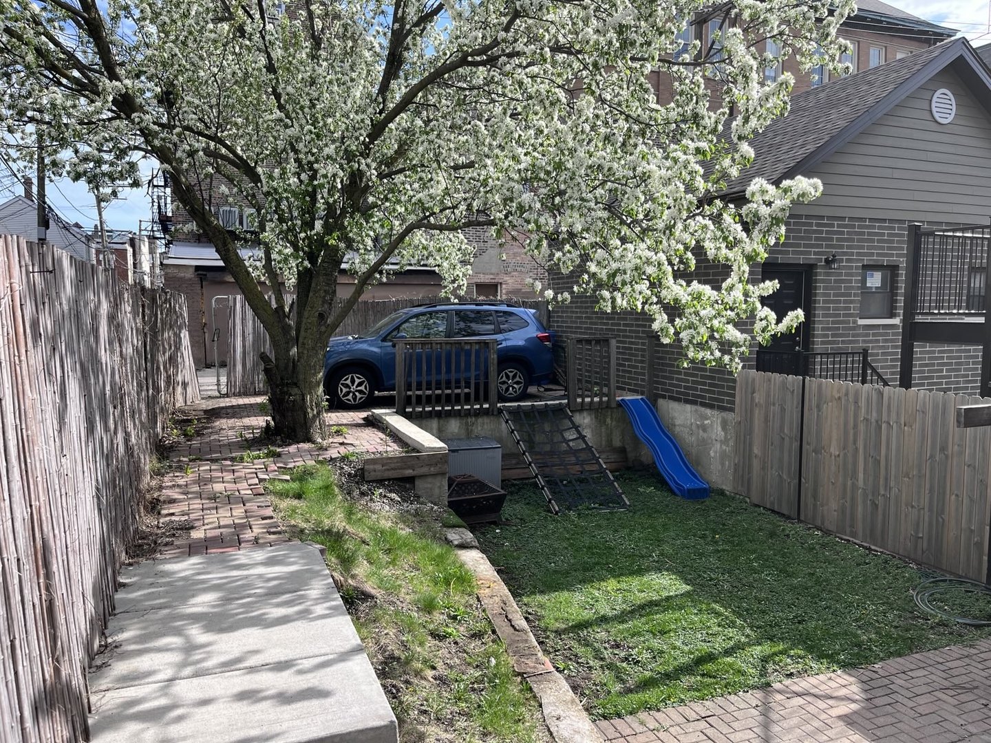 1413 W 16th Street, Chicago, IL 60608