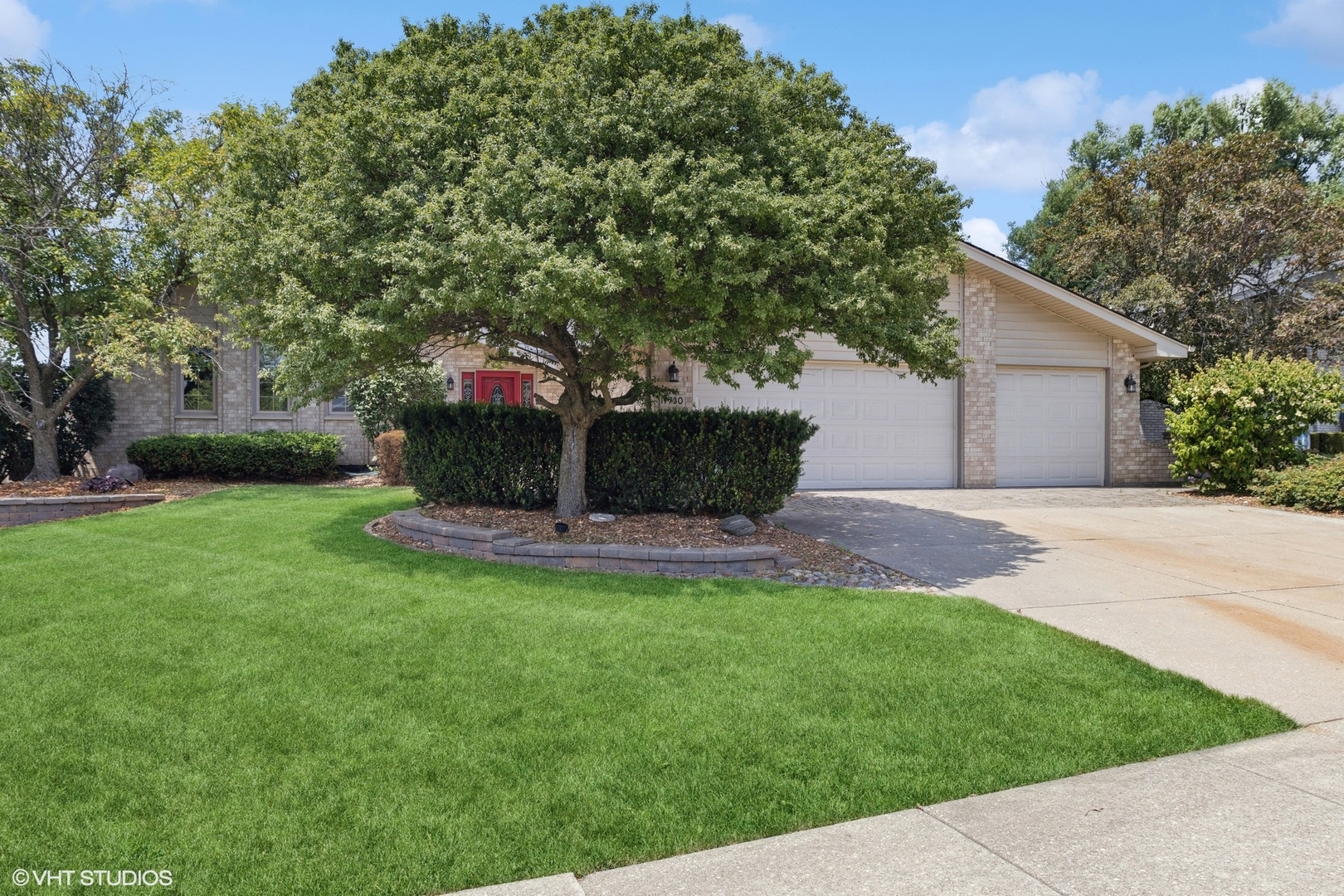 17730 Brook Hill Drive, Orland Park, IL 60467
