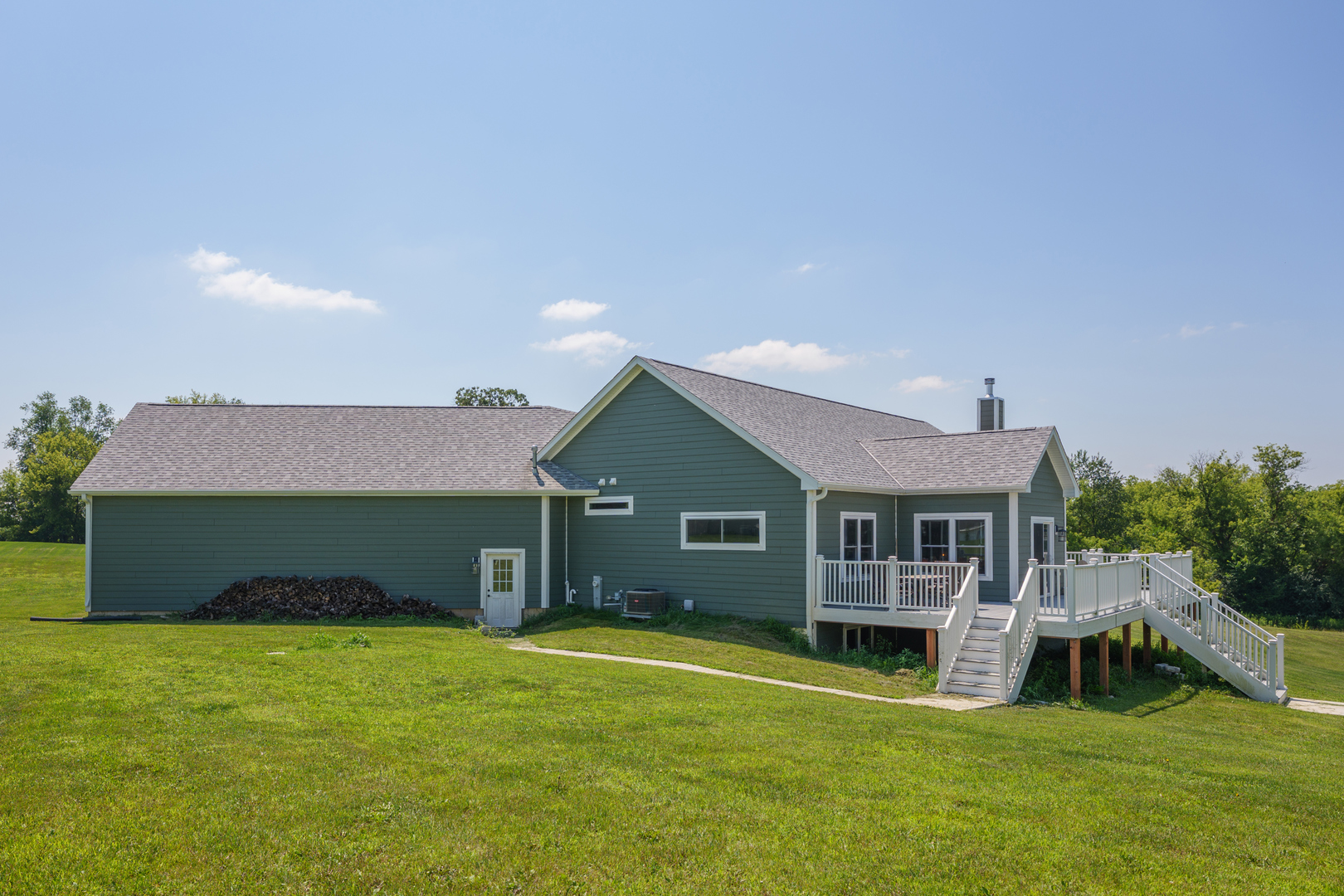 37556 52nd Street, Burlington, WI 53105