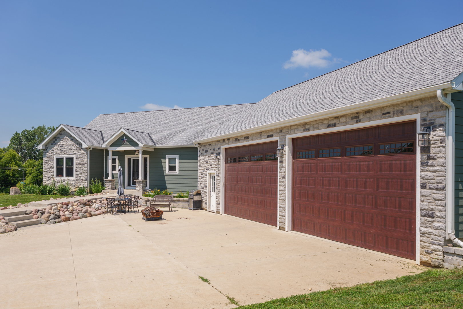 37556 52nd Street, Burlington, WI 53105