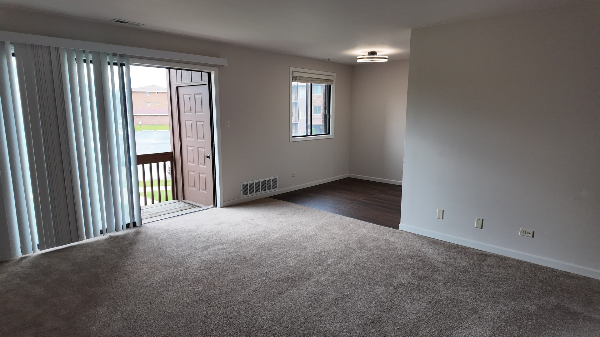 15711 Peggy Lane #7, Oak Forest, IL 60452
