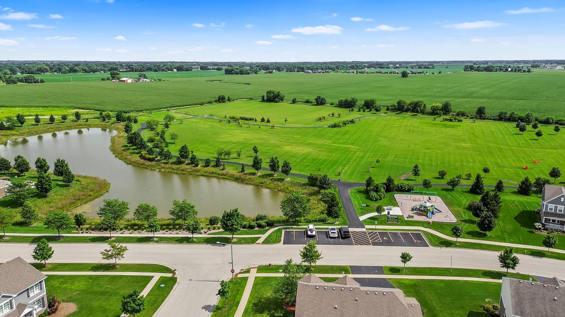 2185 Bristol Park Road, New Lenox, IL 60451