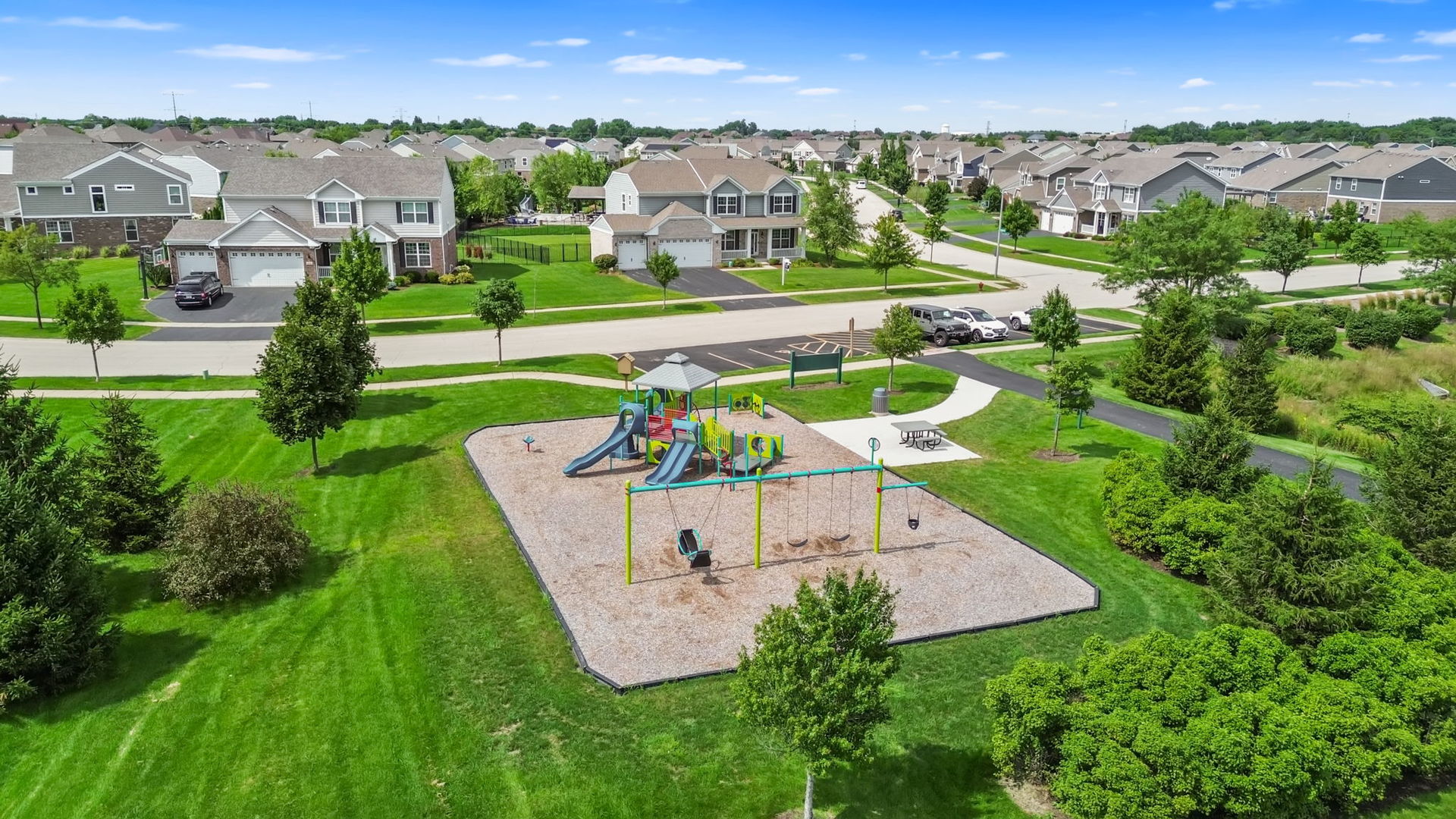 2185 Bristol Park Road, New Lenox, IL 60451