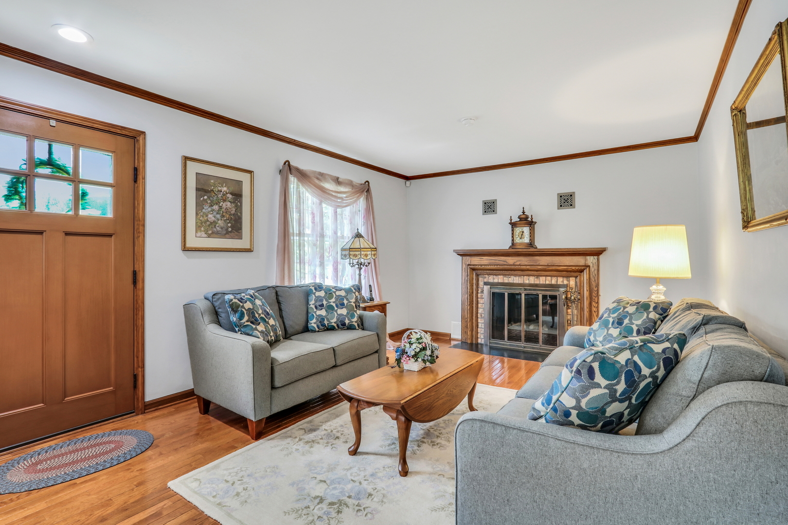 118 Harvey Avenue, Grayslake, IL 60030
