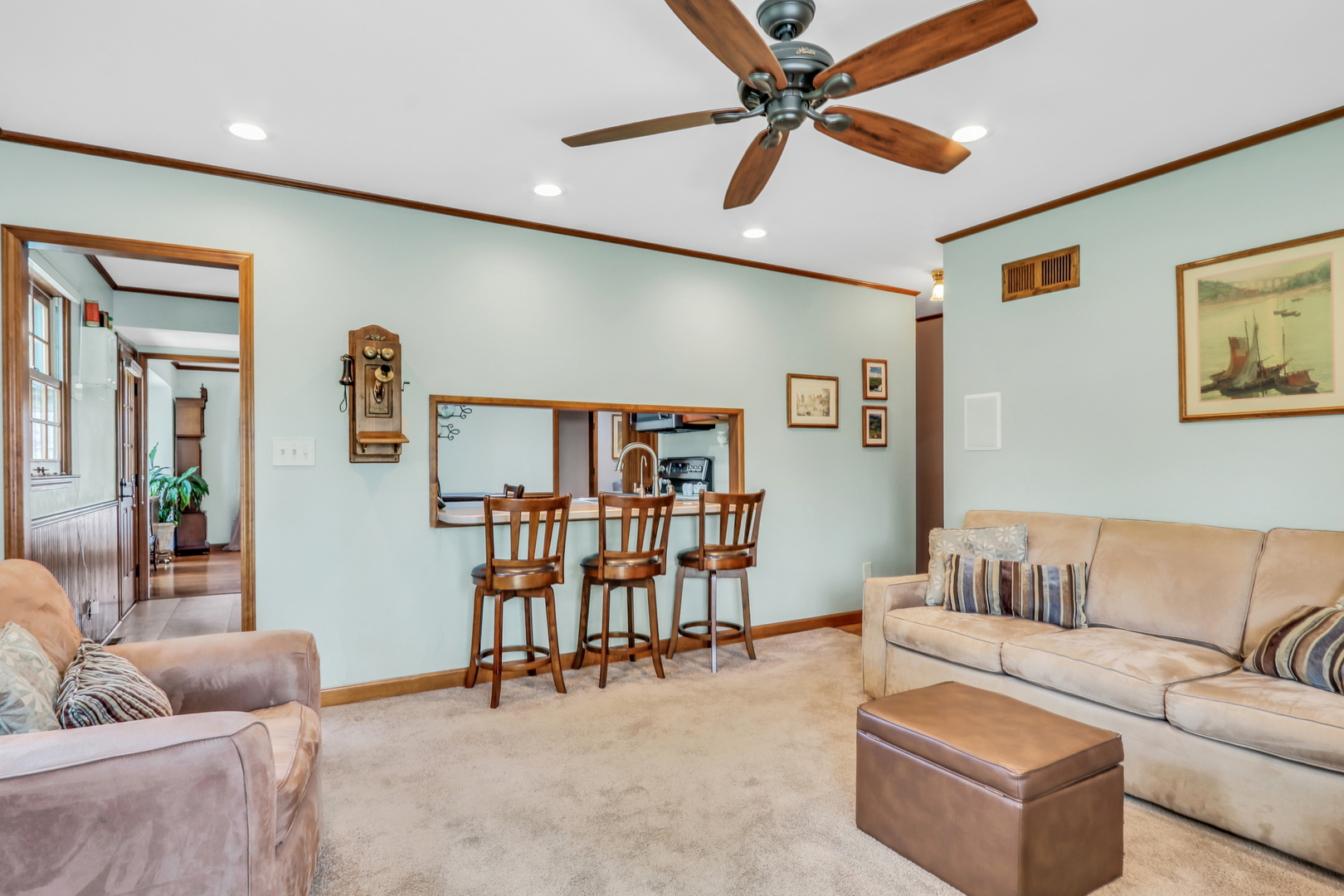 118 Harvey Avenue, Grayslake, IL 60030