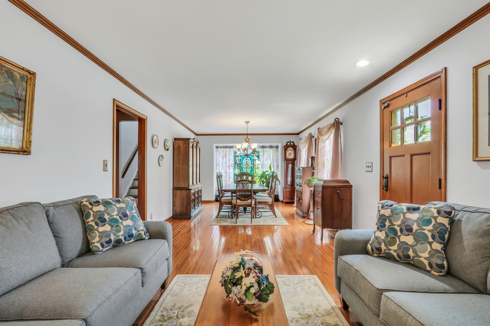 118 Harvey Avenue, Grayslake, IL 60030