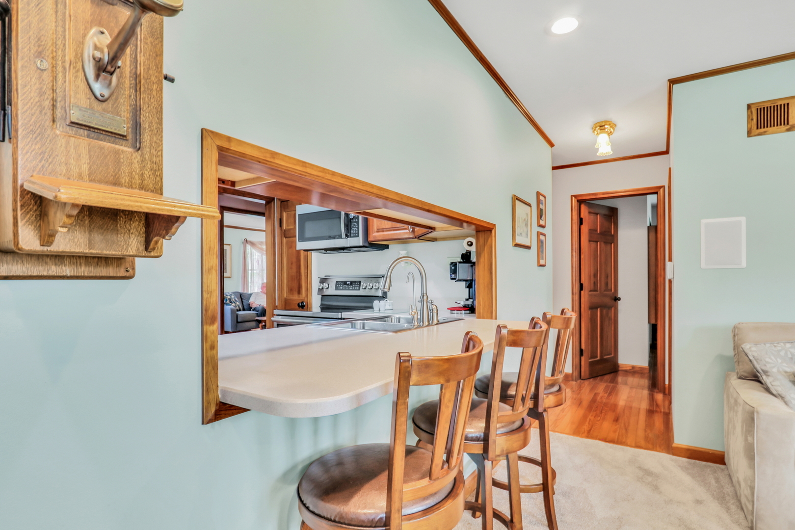 118 Harvey Avenue, Grayslake, IL 60030