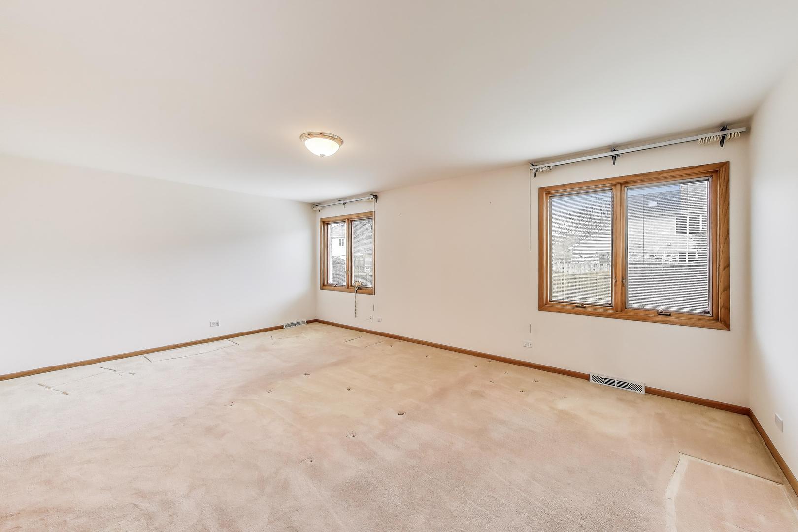 3617 Ari Lane, Glenview, IL 60026