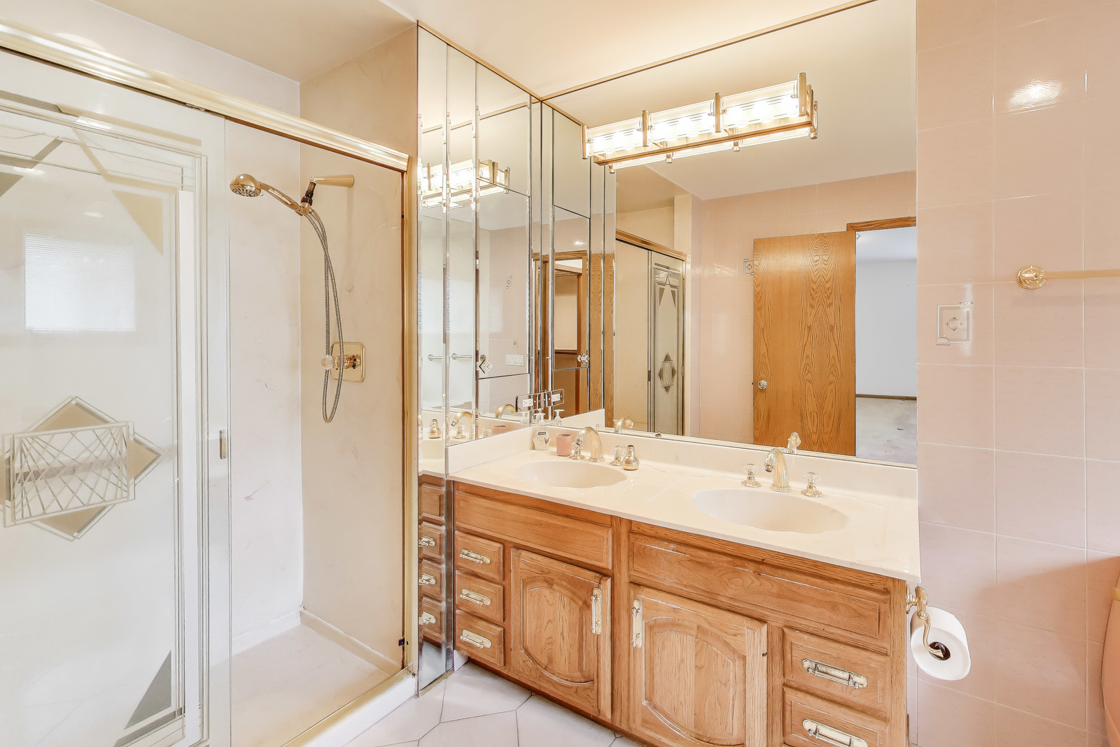 3617 Ari Lane, Glenview, IL 60026