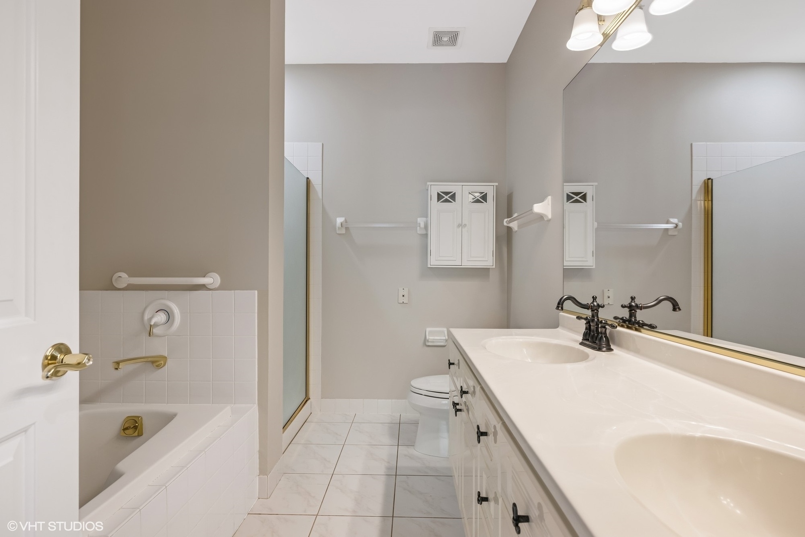 501 Forest Avenue #305, Glen Ellyn, IL 60137