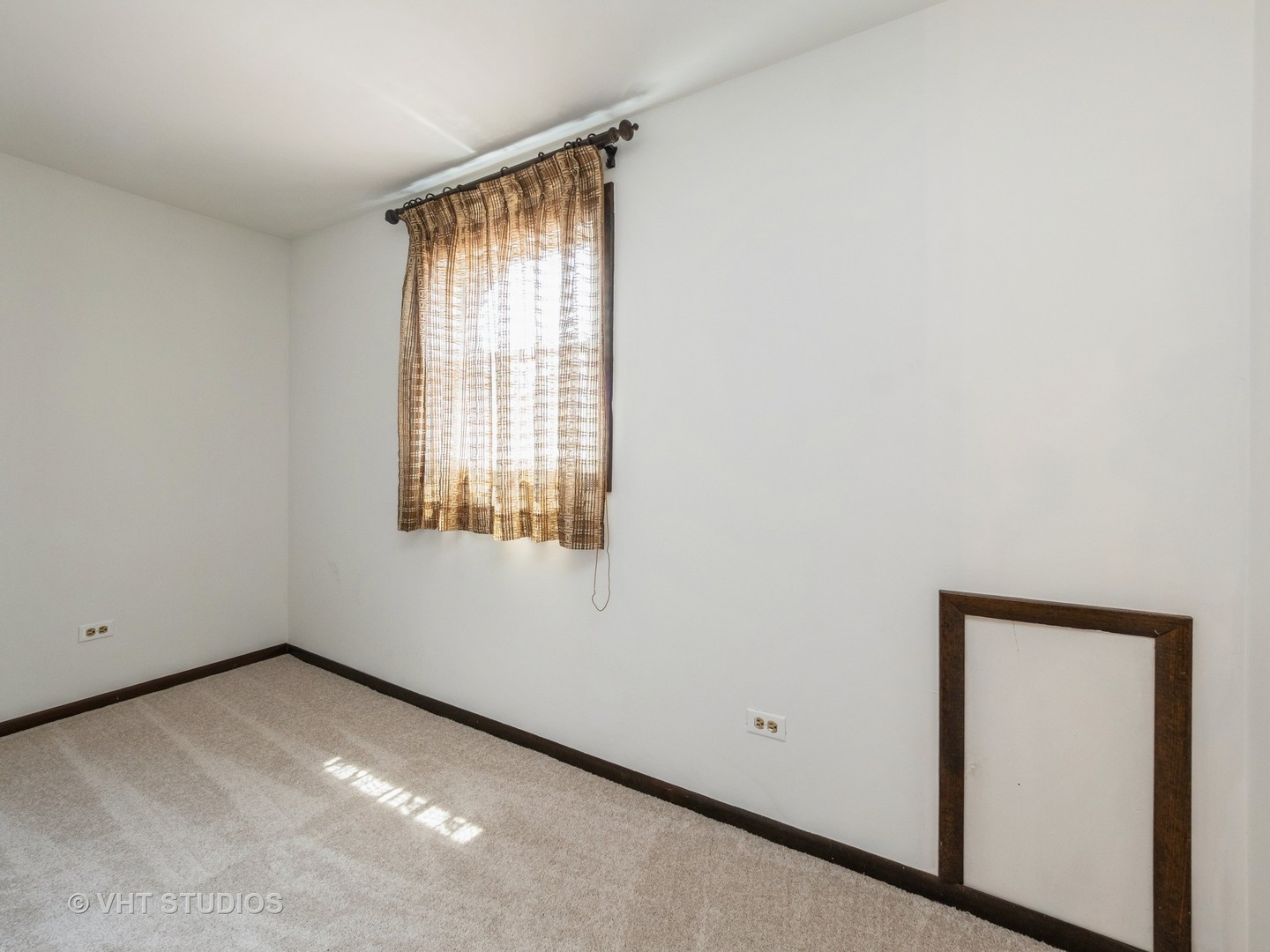 2207 Eastman Street, Rolling Meadows, IL 60008