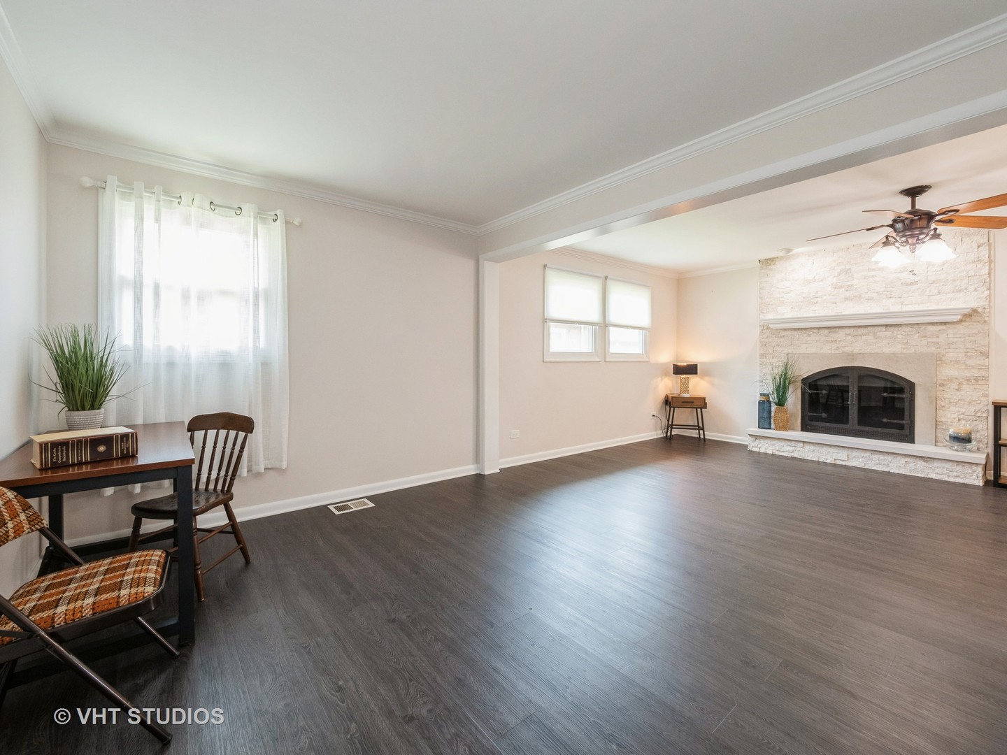2207 Eastman Street, Rolling Meadows, IL 60008