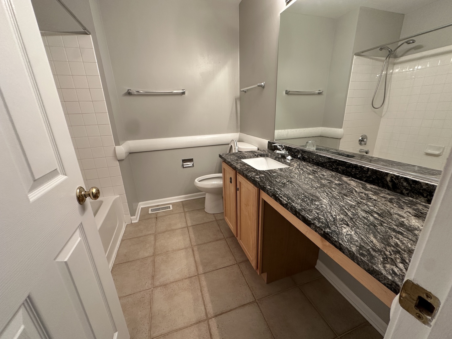 707 Genesee Drive #0, Naperville, IL 60563