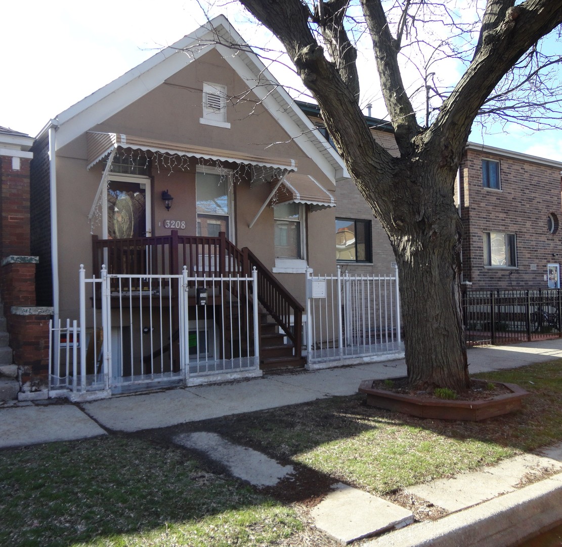 3208 S Throop Street #GARDEN, Chicago, IL 60608