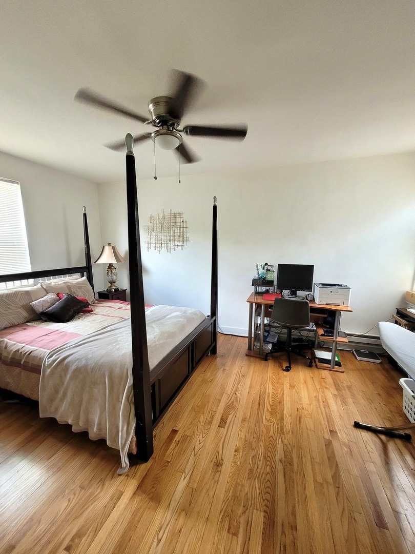 9522 S Vanderpoel Avenue, Chicago, IL 60643