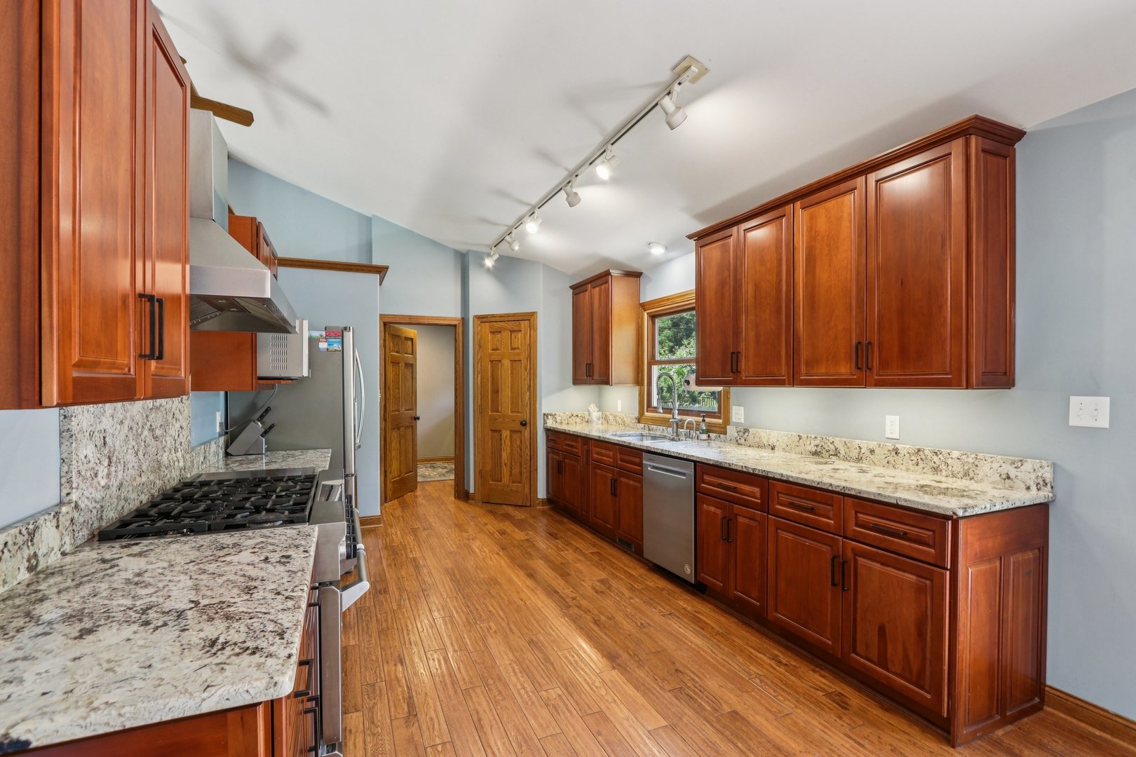 12122 220th Avenue, Bristol, WI 53104