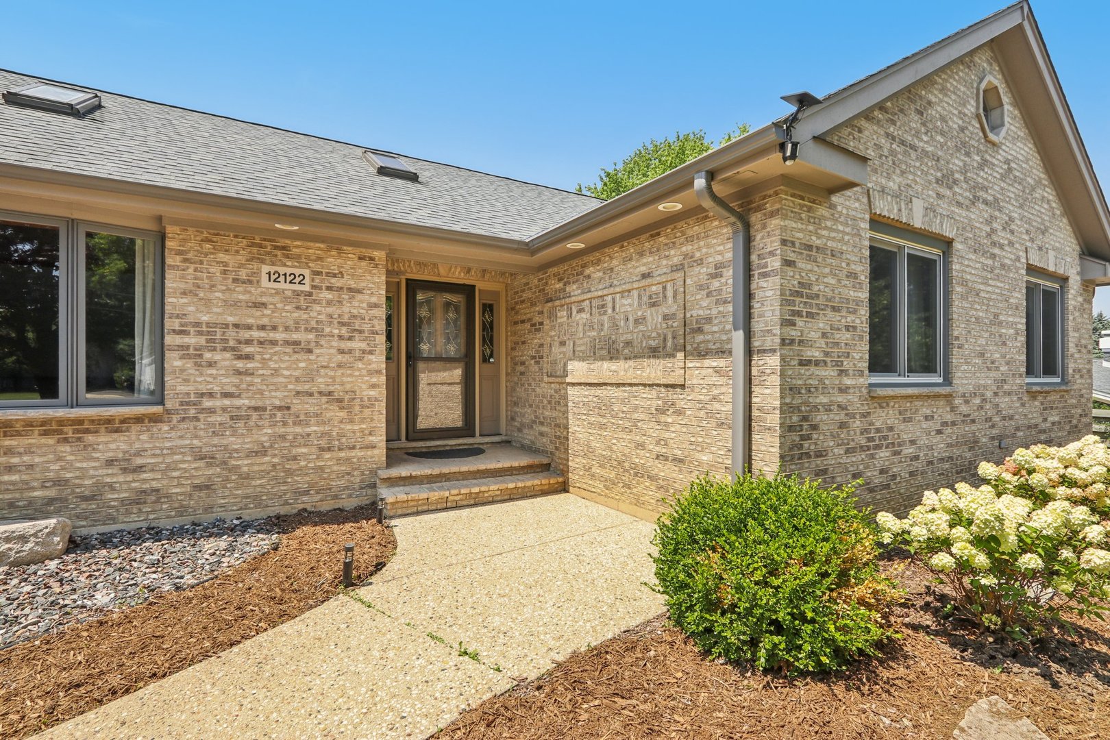 12122 220th Avenue, Bristol, WI 53104