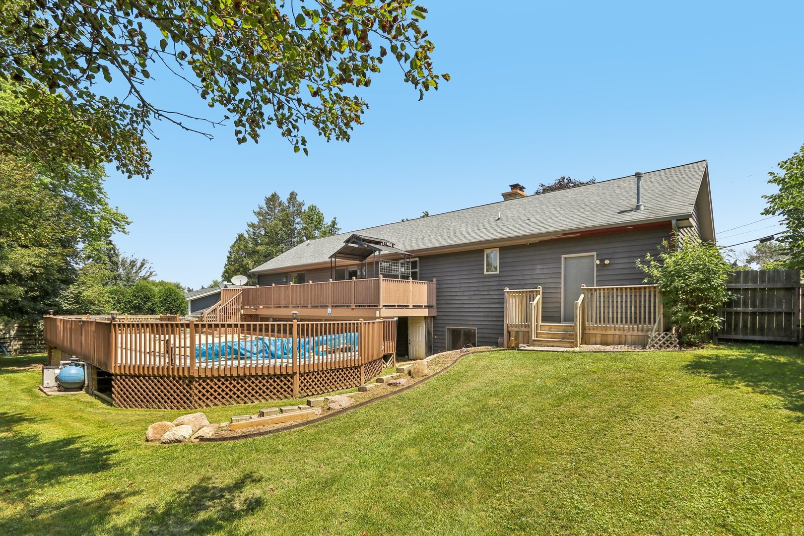 12122 220th Avenue, Bristol, WI 53104