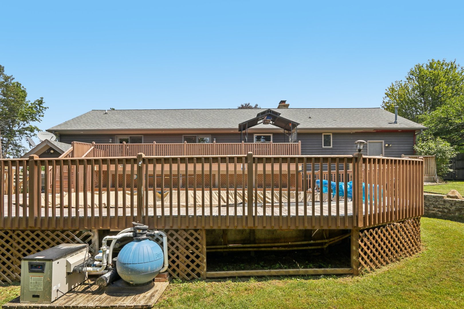 12122 220th Avenue, Bristol, WI 53104