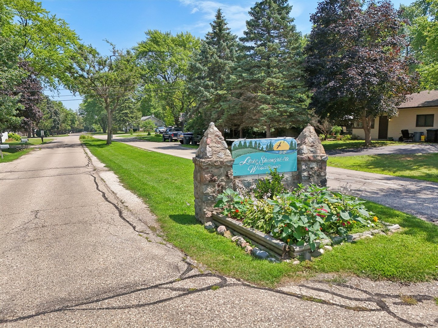 12122 220th Avenue, Bristol, WI 53104