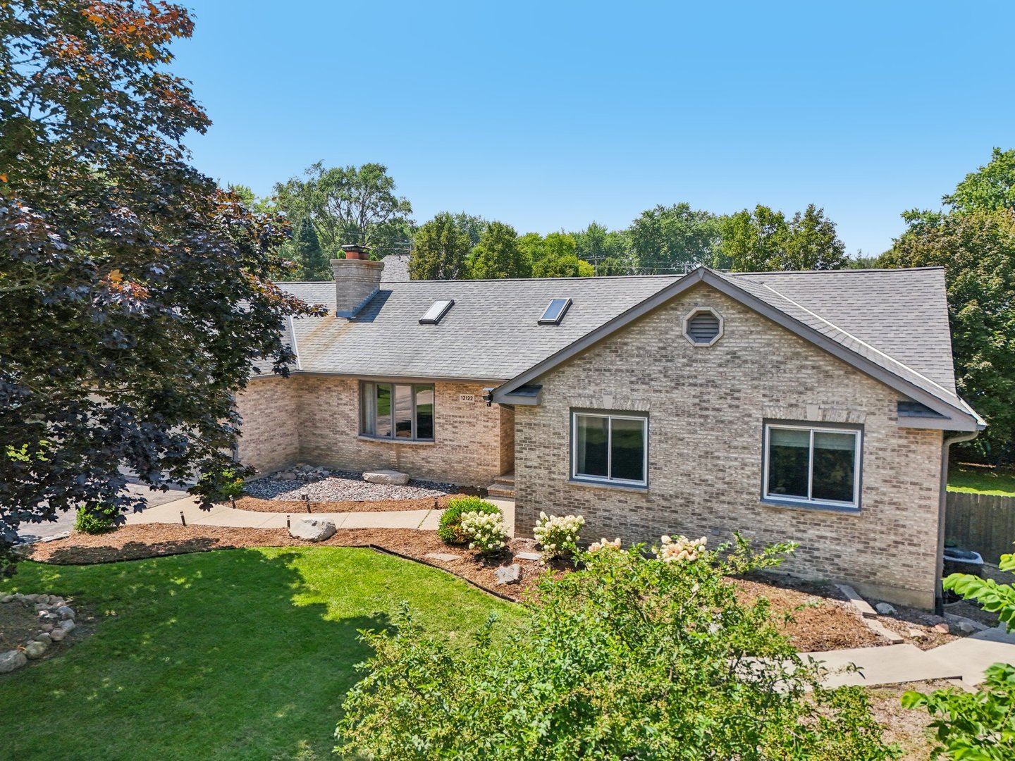 12122 220th Avenue, Bristol, WI 53104