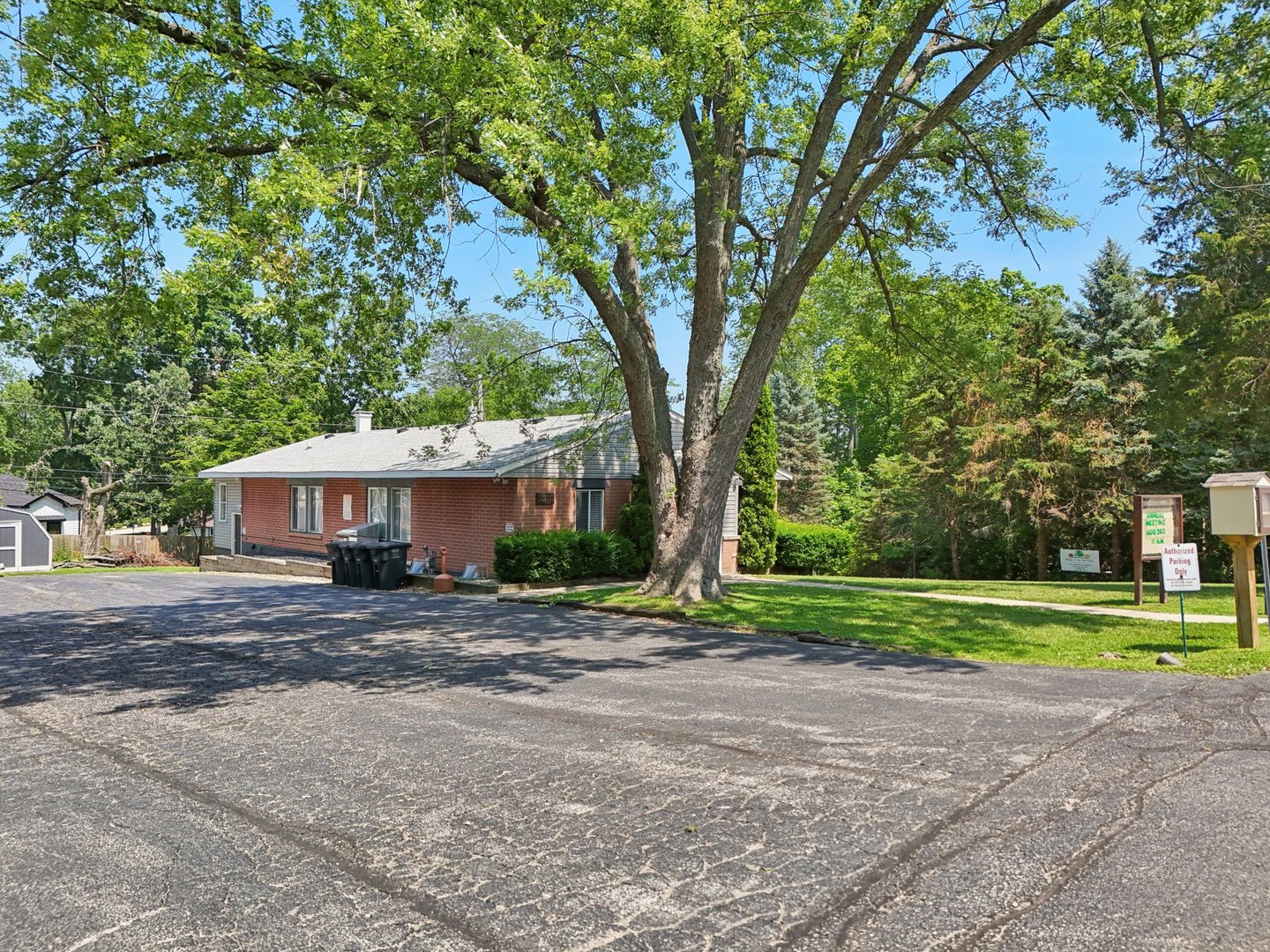 12122 220th Avenue, Bristol, WI 53104
