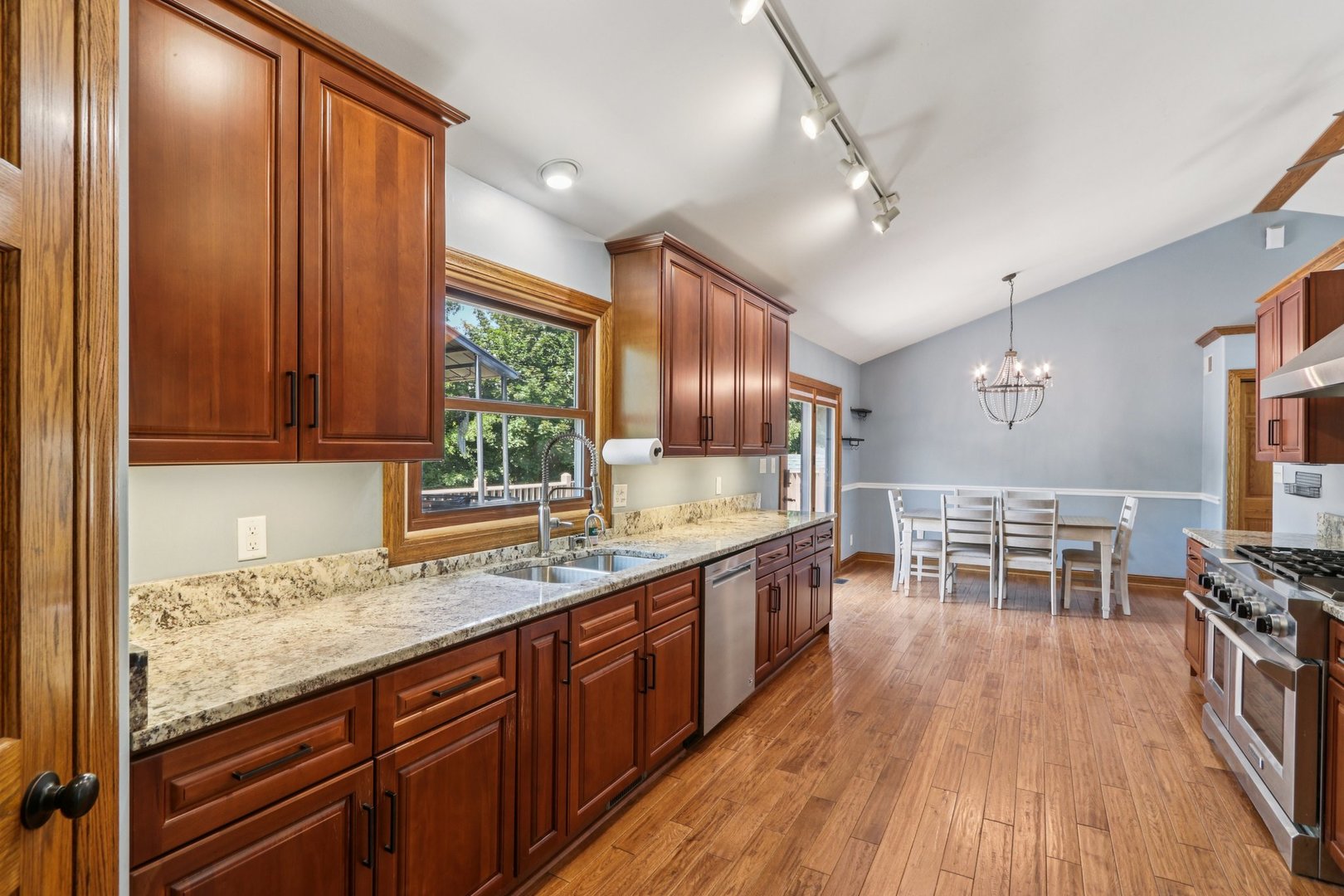 12122 220th Avenue, Bristol, WI 53104