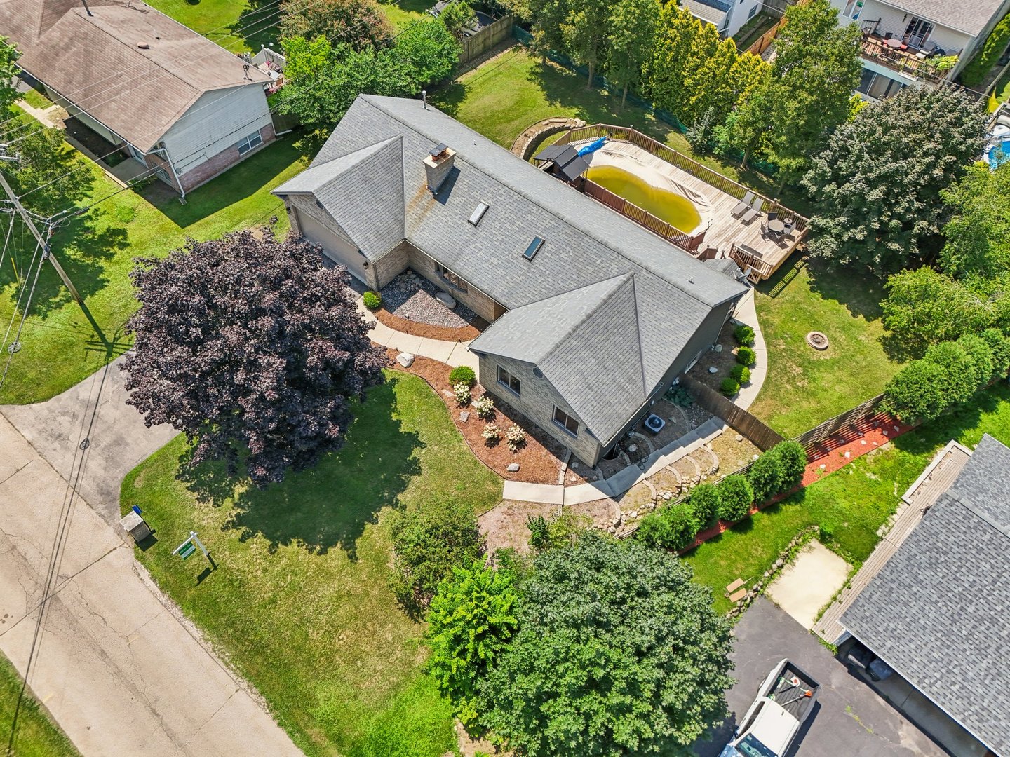 12122 220th Avenue, Bristol, WI 53104