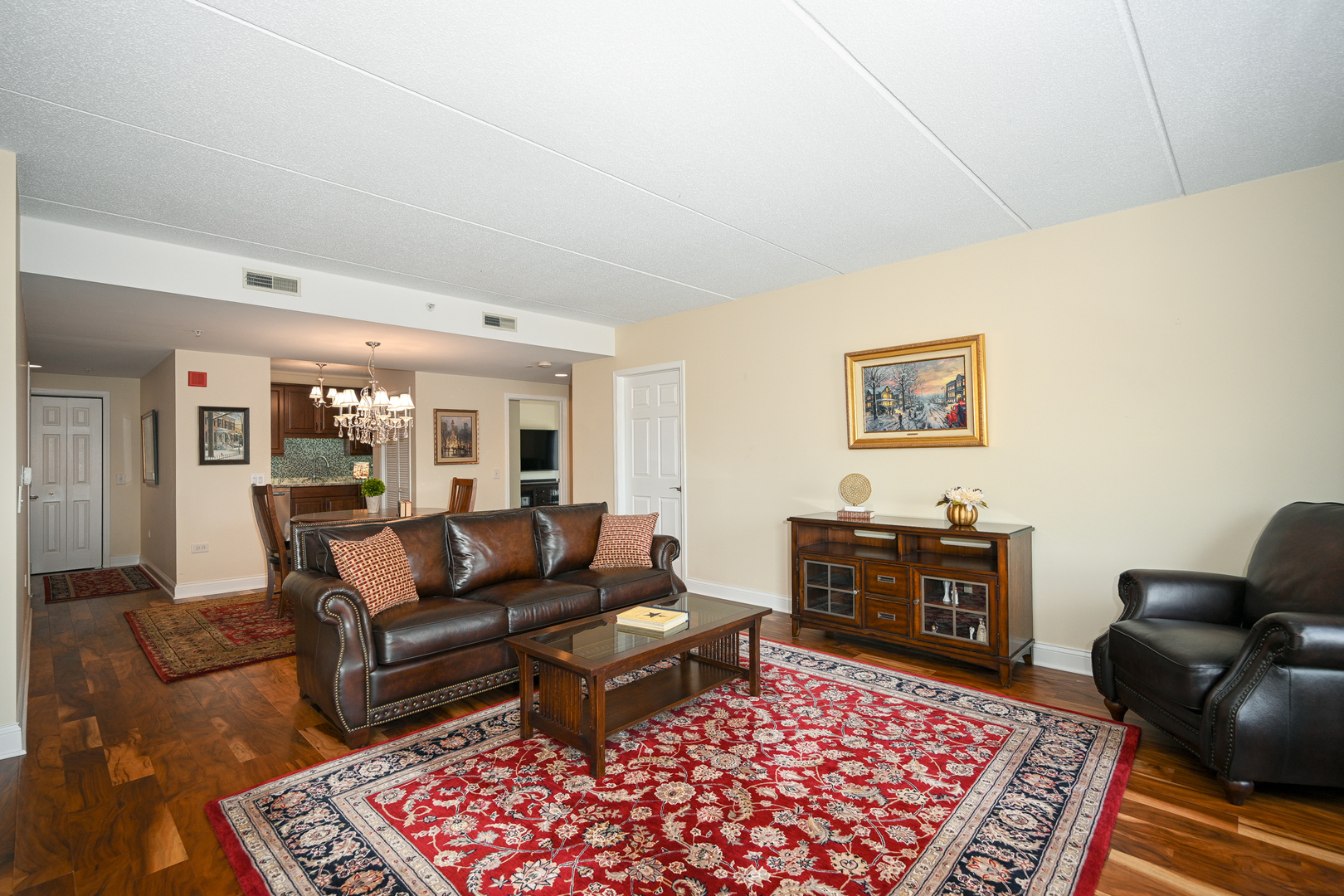 570 Crescent Boulevard #403, Glen Ellyn, IL 60137