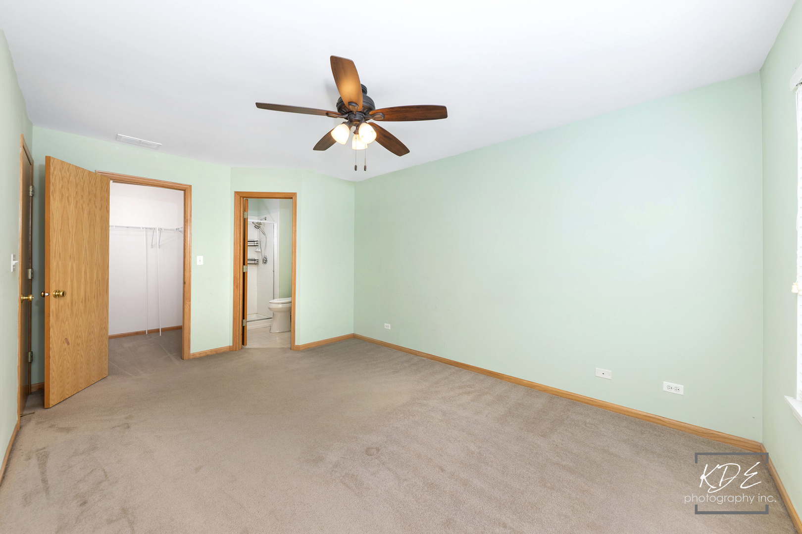 2330 Twilight Drive, Aurora, IL 60503